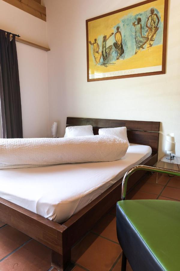 Schnider Bed&Breakfast Und Cafe Vals Bagian luar foto