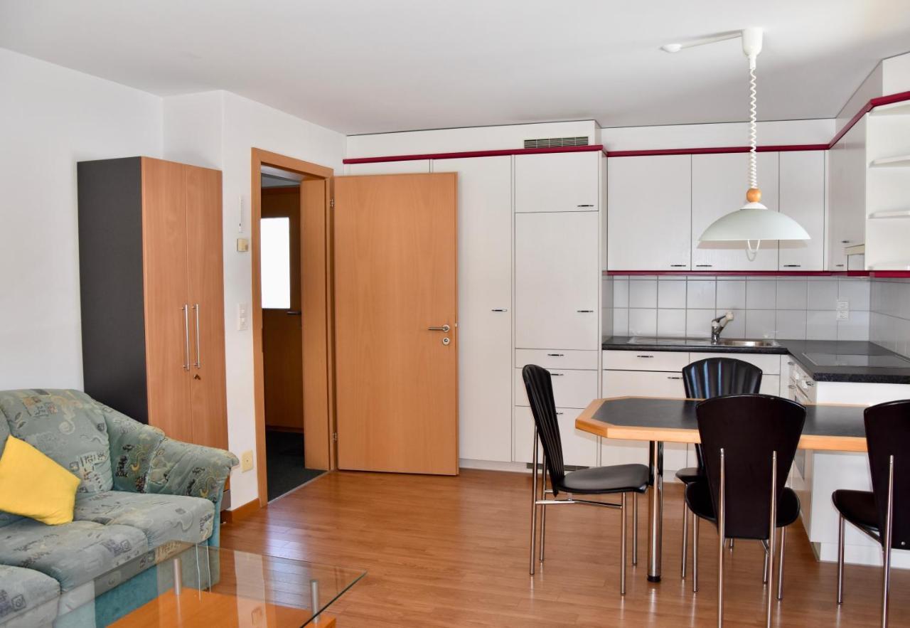 Schnider Bed&Breakfast Und Cafe Vals Bagian luar foto