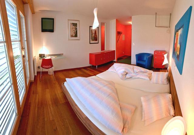 Schnider Bed&Breakfast Und Cafe Vals Ruang foto